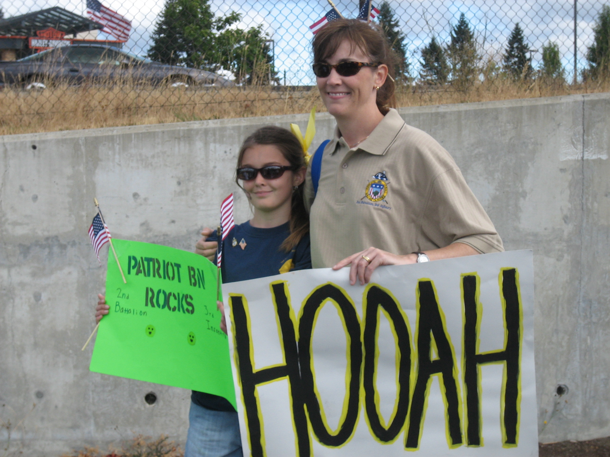 Michelle Huggins & her daughter, Jennifer at the Support our Troops Rally 2006